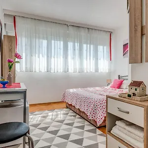 Alijev Gostinjska kuća